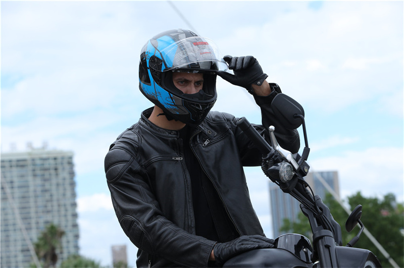 摩托车头盔蓝牙耳机的主动降噪的介绍